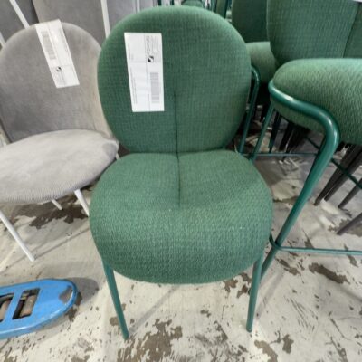 EX HIRE EMERALD GREEN DINING CHAIR WITH GREEN METAL FRAME, SOLD AS IS EX HIRE EMERALD GREEN DINING CHAIR WITH GREEN METAL FRAME, SOLD AS IS