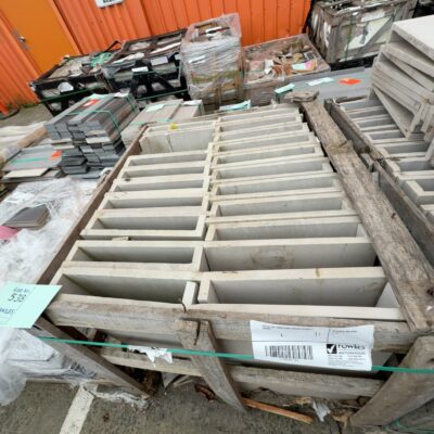 PALLET OF SANDSTONE EDGING 600MM X 400MM PALLET OF SANDSTONE EDGING 600MM X 400MM