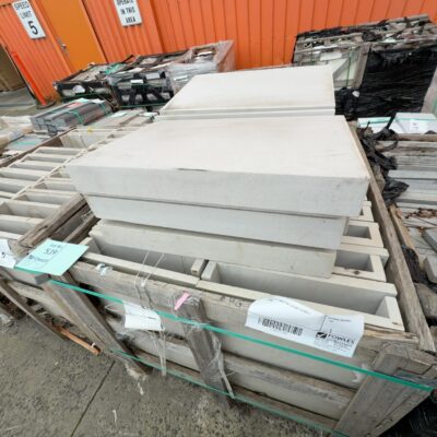 PALLET OF SANDSTONE EDGING 600MM X 400MM PALLET OF SANDSTONE EDGING 600MM X 400MM