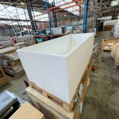 NEW 1700MM CASCADE MATTE WHITE SOLID SURFACE BATHTUB, RECTANGLE, 1700MM X720MM X 520MM