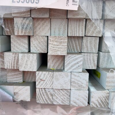 42X42 H3 PRIMED DESIGN PINE-92/5.4