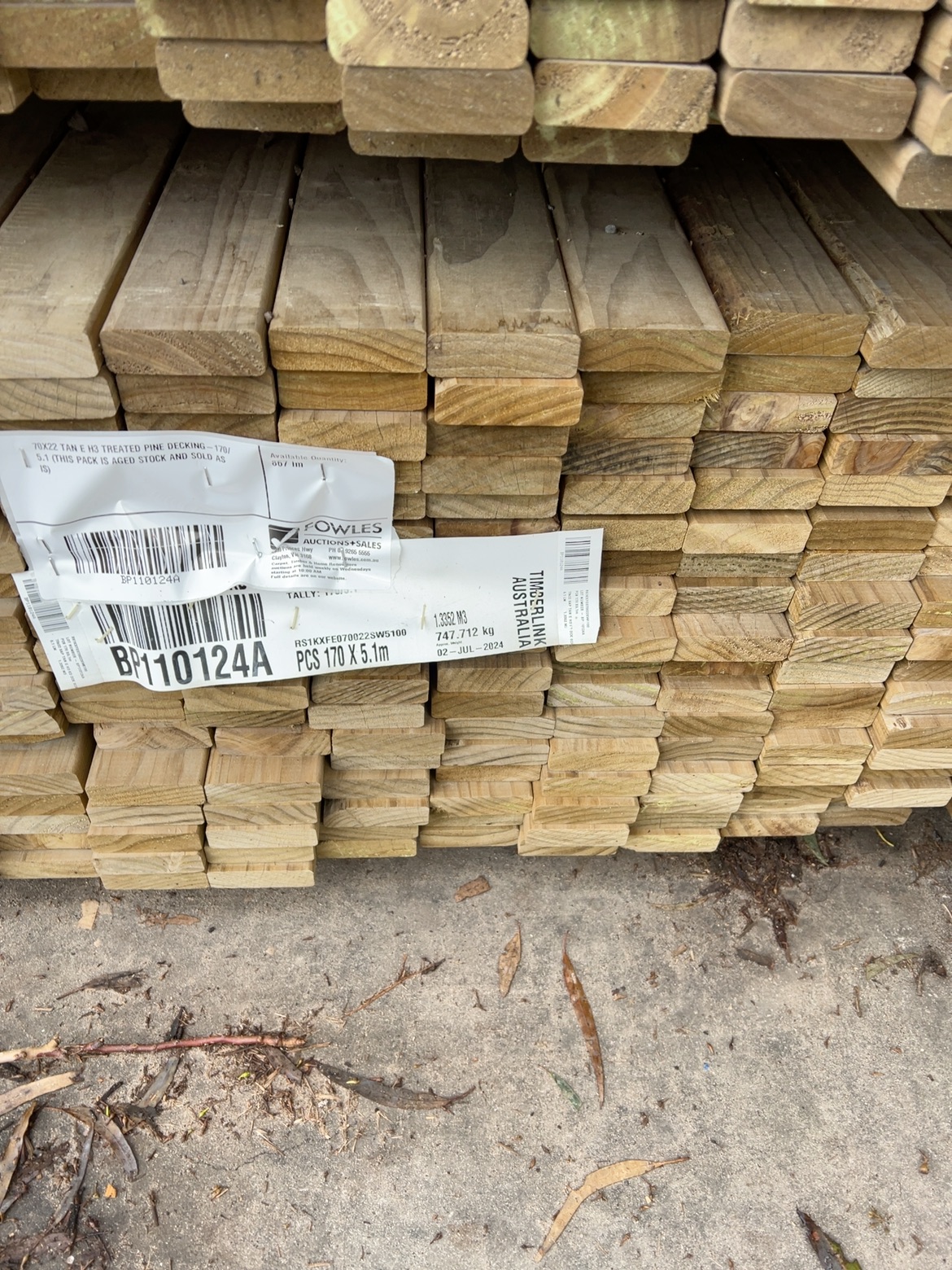 70X22 TAN E H3 TREATED PINE DECKING-170/5.1 (THIS PACK IS AGED STOCK AND SOLD AS IS) 70X22 TAN E H3 TREATED PINE DECKING-170/5.1 (THIS PACK IS AGED STOCK AND SOLD AS IS)