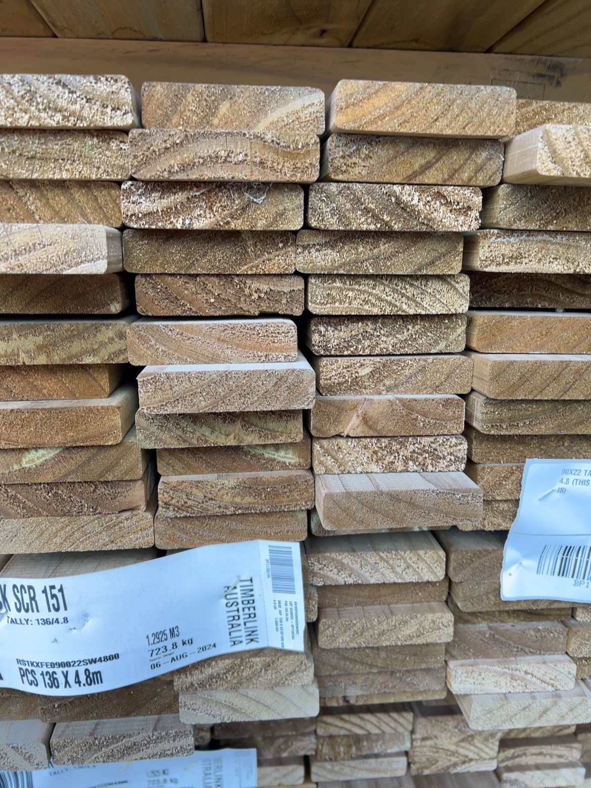 90X22 TAN E H3 TREATED PINE DECKING-136/4.8 (THIS PACK IS AGED STOCK AND SOLD AS IS) 90X22 TAN E H3 TREATED PINE DECKING-136/4.8 (THIS PACK IS AGED STOCK AND SOLD AS IS)