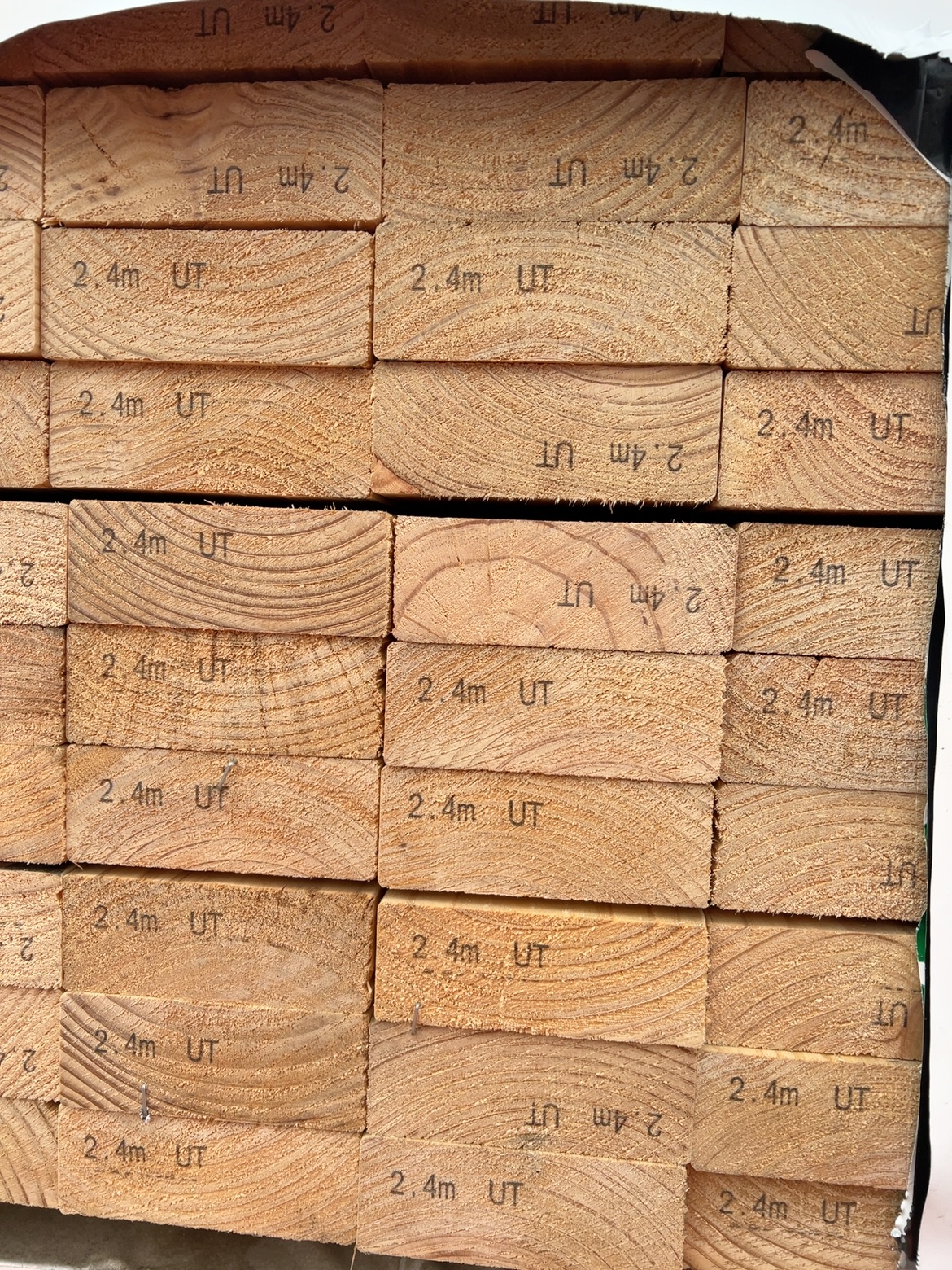 120X45 MGP10 PINE-84/2.4 (THIS PACK IS AGED STOCK AND SOLD AS IS) 120X45 MGP10 PINE-84/2.4 (THIS PACK IS AGED STOCK AND SOLD AS IS)