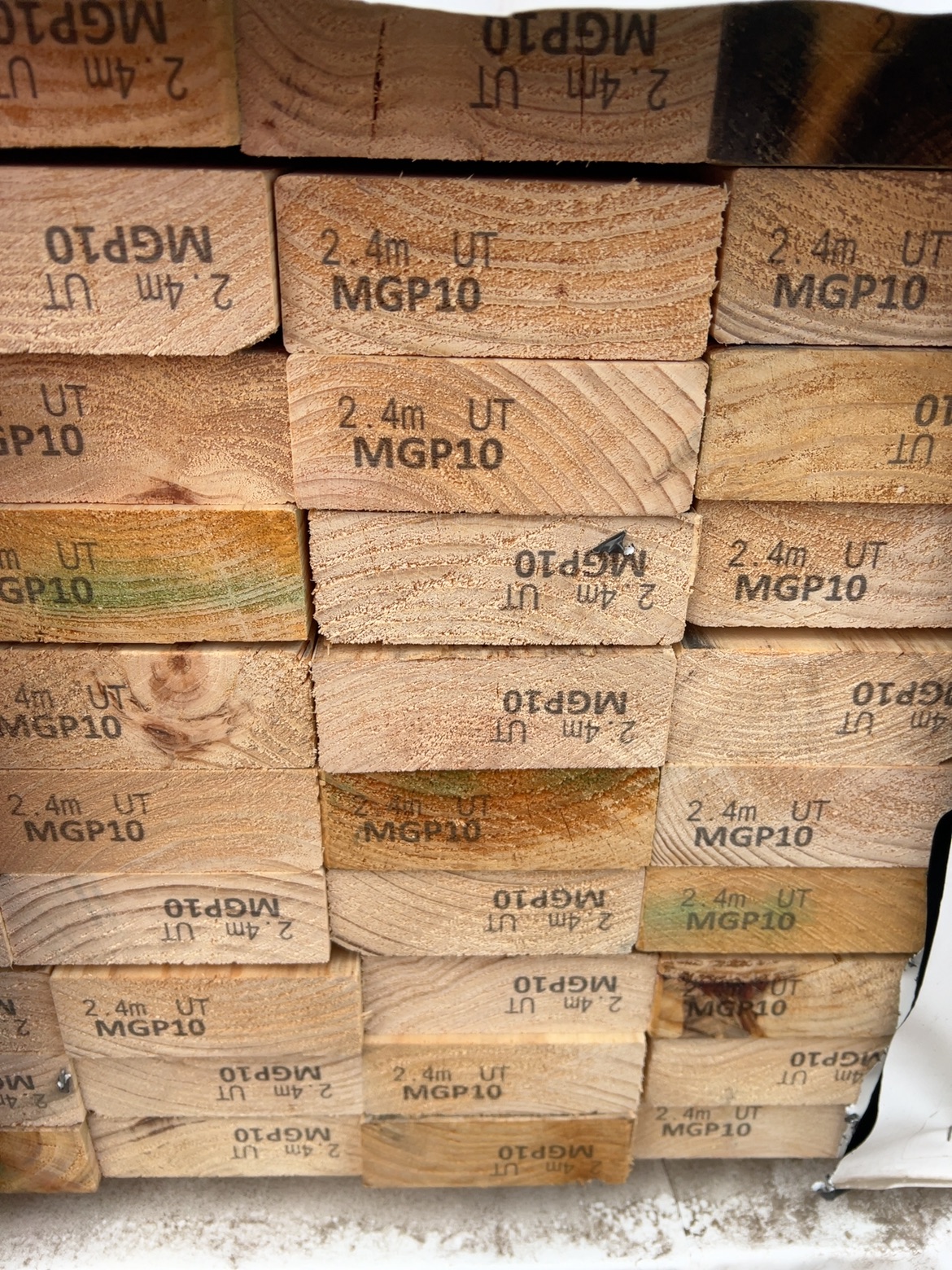 120X45 MGP10 PINE-84/2.4 (THIS PACK IS AGED STOCK AND SOLD AS IS) 120X45 MGP10 PINE-84/2.4 (THIS PACK IS AGED STOCK AND SOLD AS IS)
