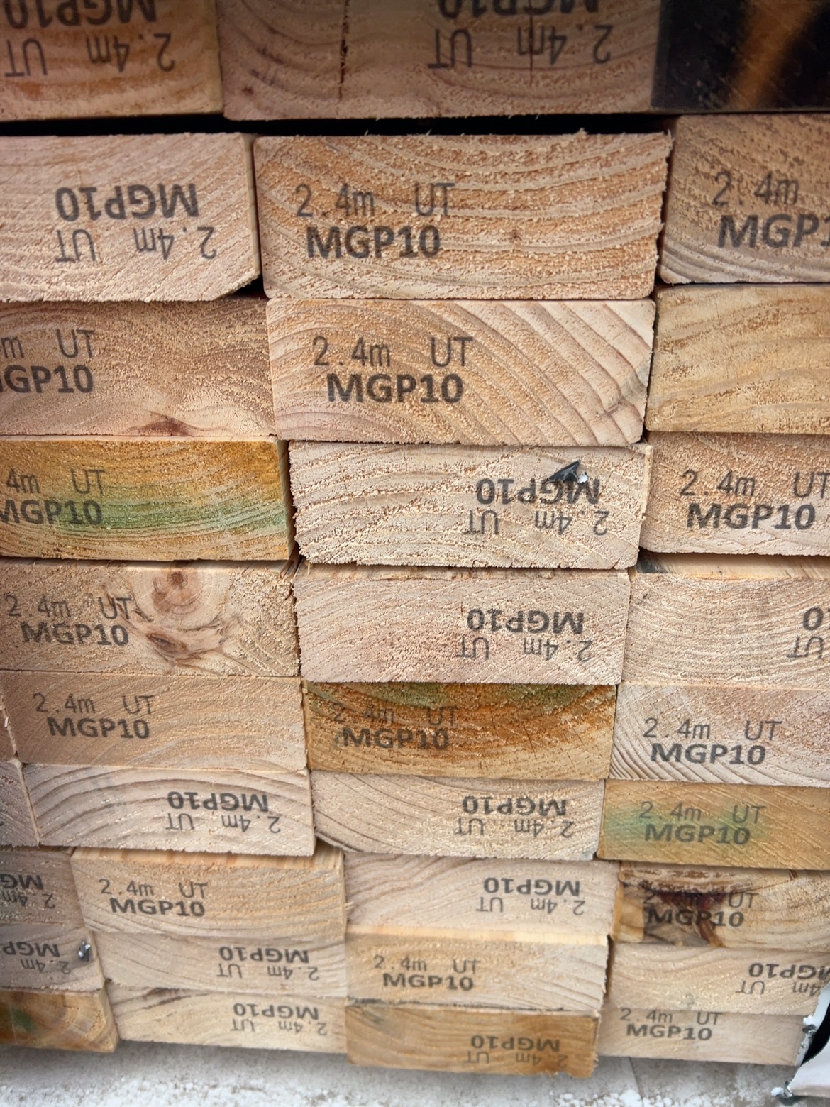120X45 MGP10 PINE-84/2.4 (THIS PACK IS AGED STOCK AND SOLD AS IS) 120X45 MGP10 PINE-84/2.4 (THIS PACK IS AGED STOCK AND SOLD AS IS)