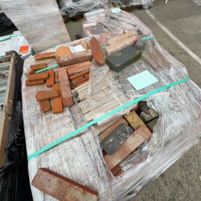 PALLET OF BRICK PAVERS