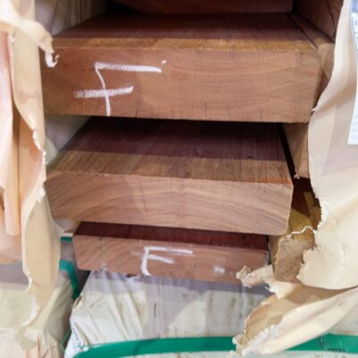 190X45 FEATURE GRADE SPOTTED GUM 190X45 FEATURE GRADE SPOTTED GUM