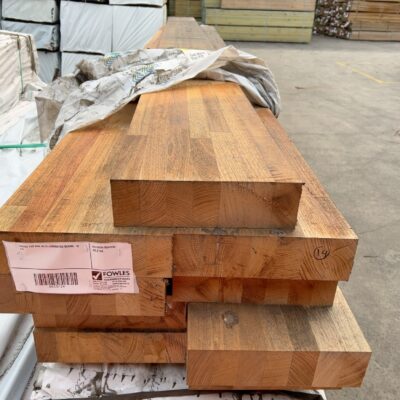 300X85 TAS OAK GL18 LAMINATED BEAMS-9/4.8 300X85 TAS OAK GL18 LAMINATED BEAMS-9/4.8