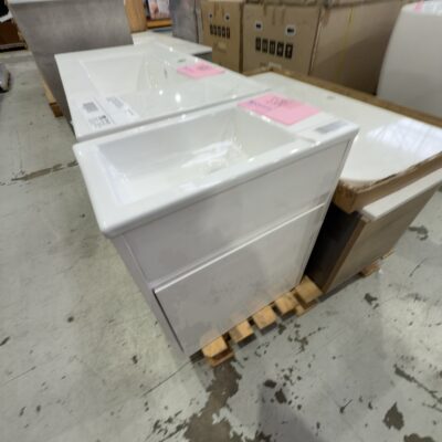 NEW AULIC BRANT 465MM WALL HUNG VANITY WITH GALA CERAMIC TOP CAWH17-465-CT26 NEW AULIC BRANT 465MM WALL HUNG VANITY WITH GALA CERAMIC TOP CAWH17-465-CT26