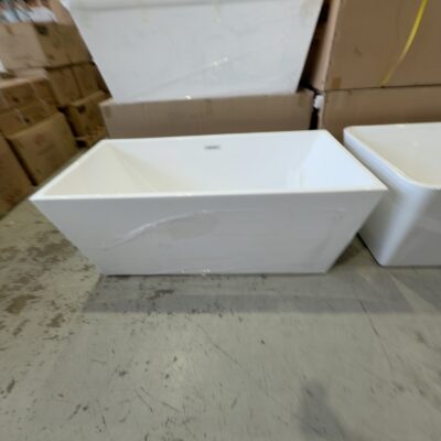 NEW 1700MM WHITE ACRYLIC FREESTANDING BATH - ANGLED EDGES, TS003-1700