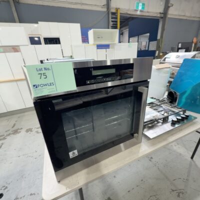 EX DISPLAY TECHNIKA TO106MDSTL5 600MM ELECTRIC OVEN, SIDE OPENING DOOR, 10 FUNCTIONS, 3 MONTH WARRANTY EX DISPLAY TECHNIKA TO106MDSTL5 600MM ELECTRIC OVEN, SIDE OPENING DOOR, 10 FUNCTIONS, 3 MONTH WARRANTY