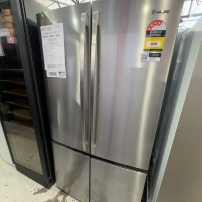 WESTINGHOUSE WQE6000SB S/STEEL FRENCH DOOR FRIDGE WITH DOULE DOOR FREEZER, 896MM WIDE TO FIT 900MM CAVITY, FINGERPRINT RESISTANT, LARGE INTERIOR, 12 MONTH WARRANTY WESTINGHOUSE WQE6000SB S/STEEL FRENCH DOOR FRIDGE WITH DOULE DOOR FREEZER, 896MM WIDE TO FIT 900MM CAVITY, FINGERPRINT RESISTANT, LARGE INTERIOR, 12 MONTH WARRANTY