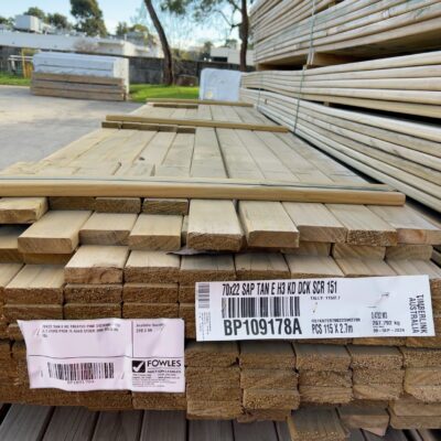 70X22 TAN E H3 TREATED PINE DECKING-115/2.7 (THIS PACK IS AGED STOCK AND SOLD AS IS) 70X22 TAN E H3 TREATED PINE DECKING-115/2.7 (THIS PACK IS AGED STOCK AND SOLD AS IS)