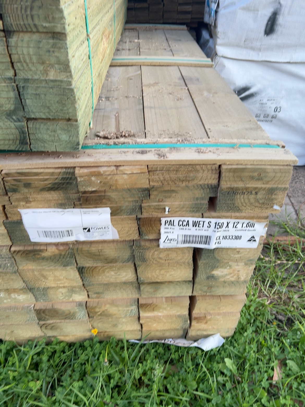150X12 CCA TREATED PINE PALINGS-300/1.8 150X12 CCA TREATED PINE PALINGS-300/1.8