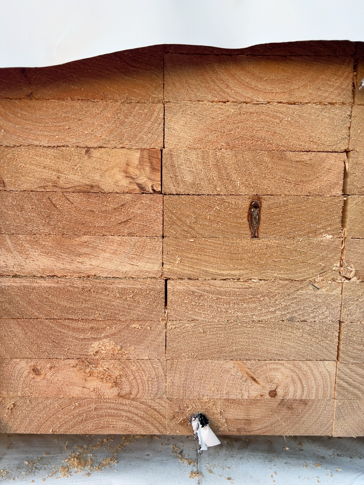 190X45 MGP10 PINE-56/1.2 (THIS PACK IS AGED STOCK AND SOLD AS IS) 190X45 MGP10 PINE-56/1.2 (THIS PACK IS AGED STOCK AND SOLD AS IS)