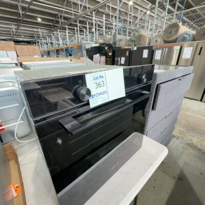 EX DISPLAY EURO 600MM ELECTRIC OVEN, EO605VBK, 5 FUNCTIONS, SOFT CLOSE DOOR, WITH 3 MONTH WARRANTY