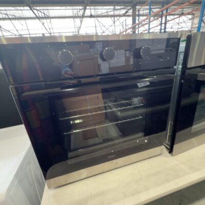 EX DISPLAY EURO 600MM ELECTRIC OVEN, OE6004B1, 4 FUNCTIONS, WITH 3 MONTH WARRANTY