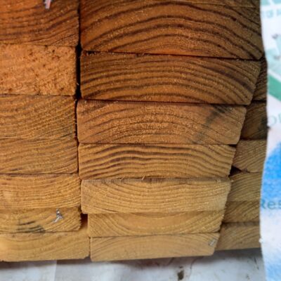 140X35 T3 GREEN MGP10 TREATED PINE-50/4.8 (THIS PACK IS AGED STOCK AND SOLD AS IS) 140X35 T3 GREEN MGP10 TREATED PINE-50/4.8 (THIS PACK IS AGED STOCK AND SOLD AS IS)