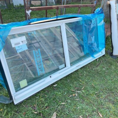 890X2210 AWNING ALUMINIUM WINDOW 890X2210 AWNING ALUMINIUM WINDOW