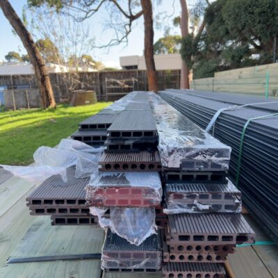 MIXED PACK OF COMPOSITE DECKING