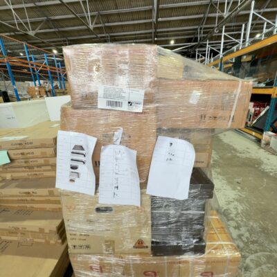 PALLET OF NEW ASSORTED BATHROOM ACCESSORIES & TAPWARE - 290 PIECES, INCLUDING 50 SETS OF SQUARE MATTE BLACK SHOWER HEAD WITH SHOWER ARM, ASSORTED SHOWER HEADS & ARMS IN VARIOUS FINSHES, AS WELL AS ACCESSORIES, KITCHEN & VANITY TAPS, SHOWER MIXERS, & TILE GRATES, SOLD AS IS PALLET OF NEW ASSORTED BATHROOM ACCESSORIES & TAPWARE - 290 PIECES, INCLUDING 50 SETS OF SQUARE MATTE BLACK SHOWER HEAD WITH SHOWER ARM, ASSORTED SHOWER HEADS & ARMS IN VARIOUS FINSHES, AS WELL AS ACCESSORIES, KITCHEN & VANITY TAPS, SHOWER MIXERS, & TILE GRATES, SOLD AS IS