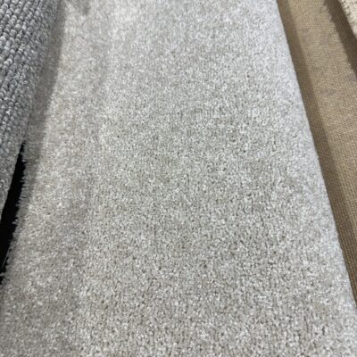 BECCNCS - Critics Choice Natural Canvas 2nds BECCNCS - Critics Choice Natural Canvas 2nds