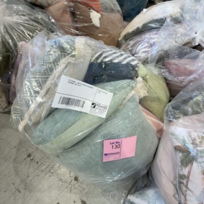 EX STAGING - BAG OF ASSORTED DESIGNER CUSHIONS, SOLD AS IS EX STAGING - BAG OF ASSORTED DESIGNER CUSHIONS, SOLD AS IS
