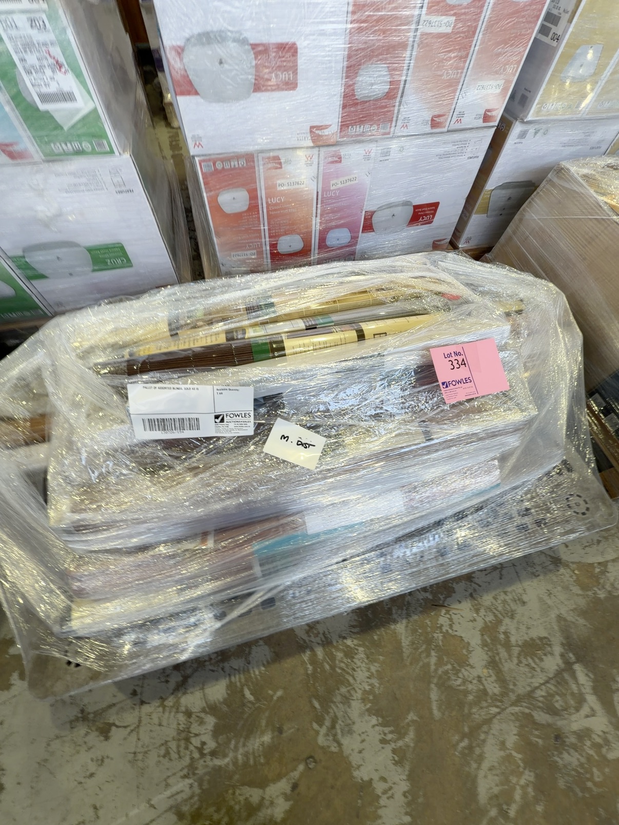 PALLET OF ASSORTED BLINDS, SOLD AS IS PALLET OF ASSORTED BLINDS, SOLD AS IS