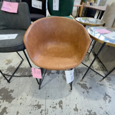 EX STAGING - TAN PU TUB CHAIR, SOLD AS IS EX STAGING - TAN PU TUB CHAIR, SOLD AS IS