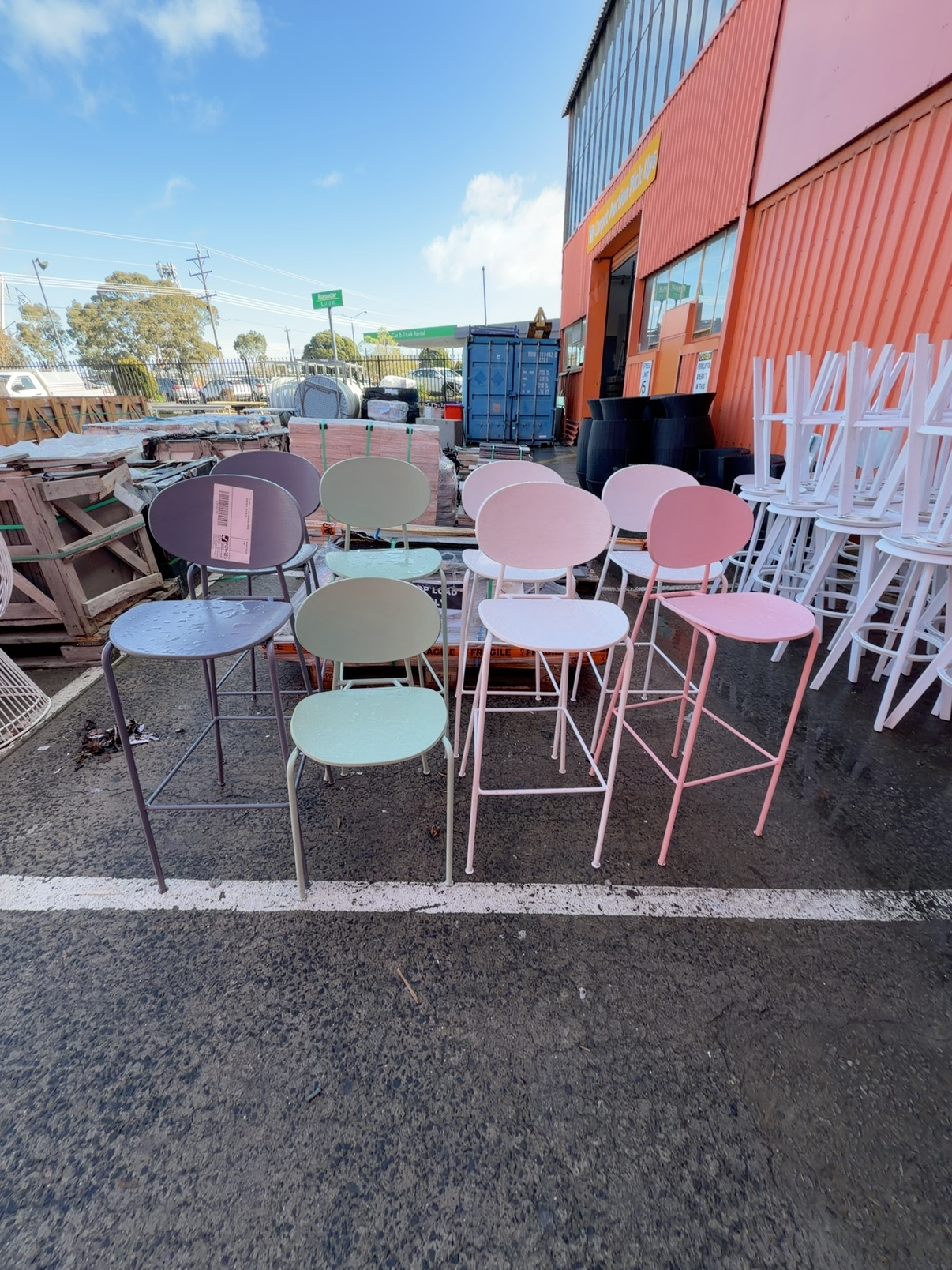 EX HIRE - LOT OF 8 ASSORTED CHAIRS/BARSTOOLS, SOLD AS IS EX HIRE - LOT OF 8 ASSORTED CHAIRS/BARSTOOLS, SOLD AS IS