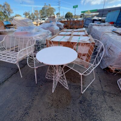 EXSTAGING - WHITE WIRE OUTDOOR SETTING - 2 CHAIRS & FOLDING TABLE, SOLD AS IS