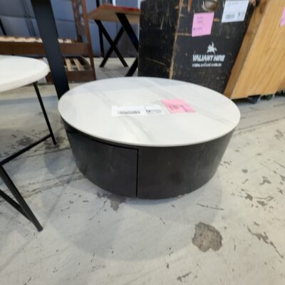 EX STAGING - ROUND COFFEE TABLE, SOLD AS IS EX STAGING - ROUND COFFEE TABLE, SOLD AS IS