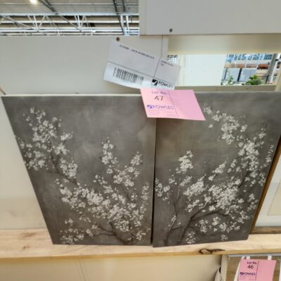 EX STAGING - PAIR OF ARTWORK SOLD AS IS EX STAGING - PAIR OF ARTWORK SOLD AS IS