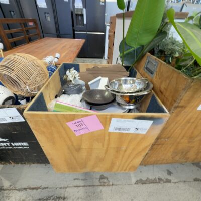 EX STAGING - SMALL CRATE ON WHEELS FILLED WITH ASSORTED STAGING DECORATOR ITEMS ETC SOLD AS IS EX STAGING - SMALL CRATE ON WHEELS FILLED WITH ASSORTED STAGING DECORATOR ITEMS ETC SOLD AS IS