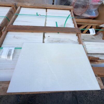 PALLET OF ONYX WHITE POLISHED STONE 400MM X 600MM X 20MM PAVERS PALLET OF ONYX WHITE POLISHED STONE 400MM X 600MM X 20MM PAVERS