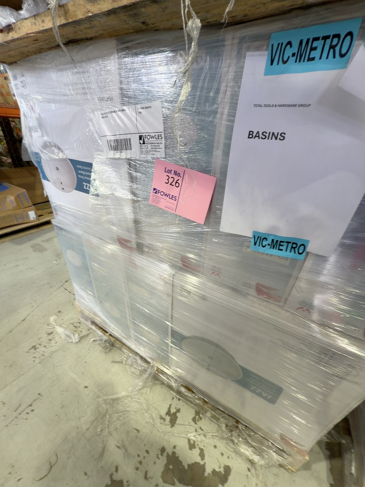 PALLET OF JAZZ CERAMIC VANITY BOWLS SOLD AS IS PALLET OF JAZZ CERAMIC VANITY BOWLS SOLD AS IS