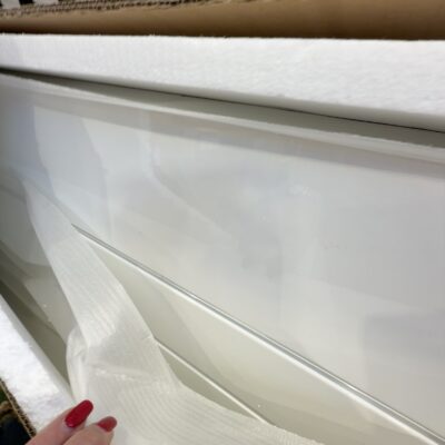 EX STAGING - WHITE GLOSS QUEEN BEDHEAD ONLY SOLD AS IS EX STAGING - WHITE GLOSS QUEEN BEDHEAD ONLY SOLD AS IS