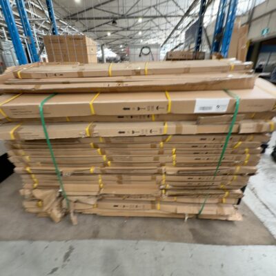 PALLET OF NEW SHOWER SCREENS, ASSORTED SIZES, SOLD AS IS PALLET OF NEW SHOWER SCREENS, ASSORTED SIZES, SOLD AS IS