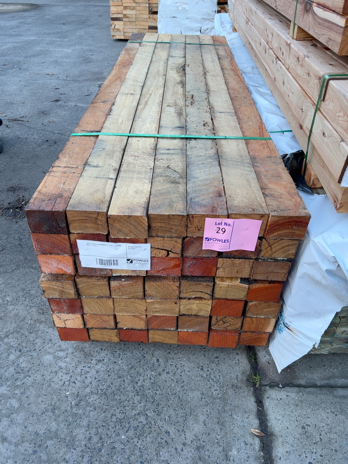 100X75 MIXED HARDWOOD (CLASS 1-2) FENCE POSTS-49/2.4 100X75 MIXED HARDWOOD (CLASS 1-2) FENCE POSTS-49/2.4
