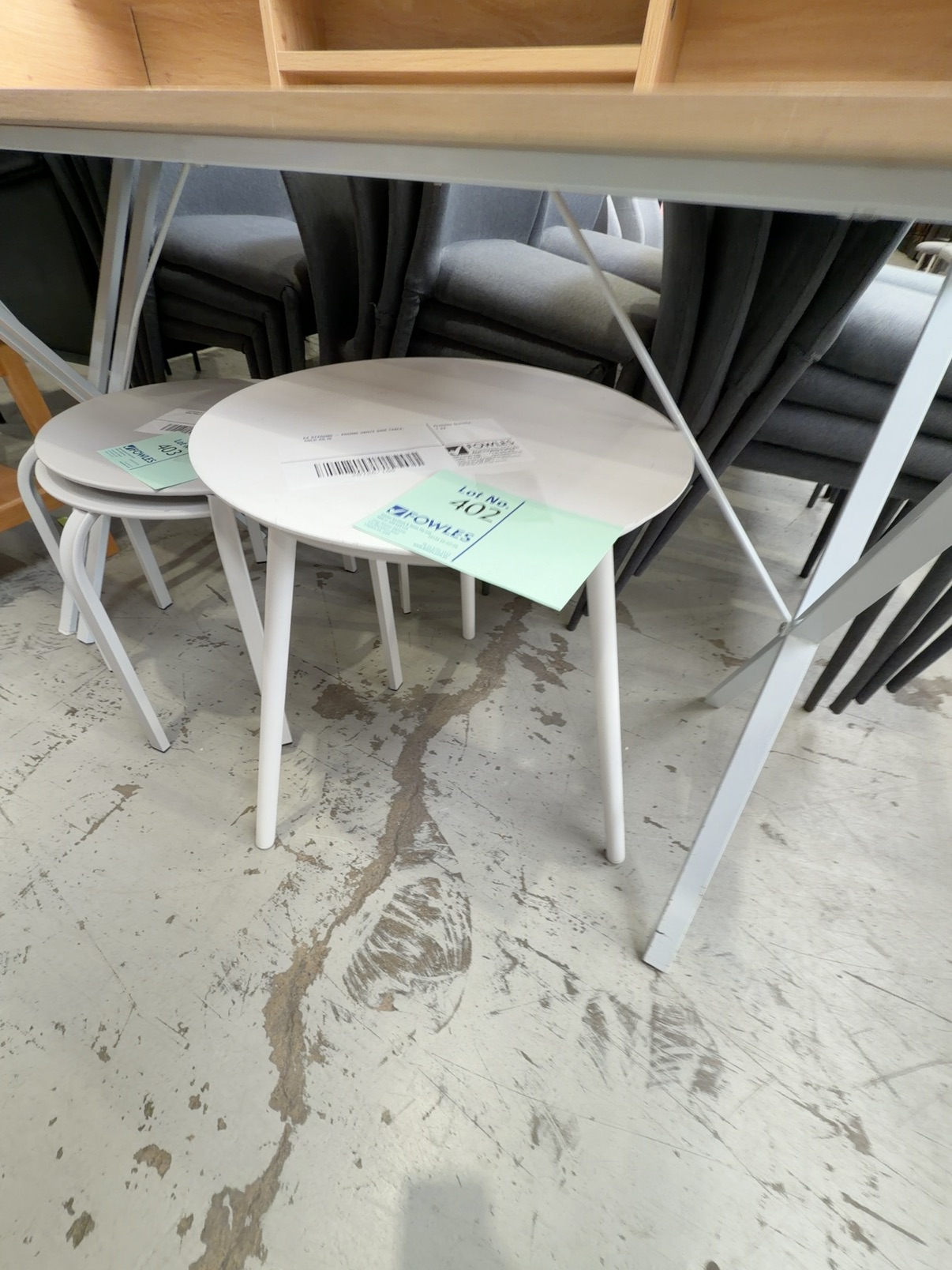EX STAGING - ROUND WHITE SIDE TABLE, SOLD AS IS EX STAGING - ROUND WHITE SIDE TABLE, SOLD AS IS