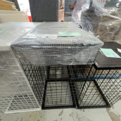 EX HIRE - 900MM HIGH BLACK PLINTH WITH BLACK LAMINATE TOP, 450MM WIDE, SOLD AS IS EX HIRE - 900MM HIGH BLACK PLINTH WITH BLACK LAMINATE TOP, 450MM WIDE, SOLD AS IS
