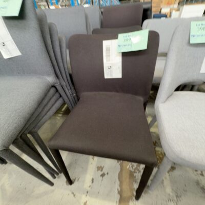 EX HIRE - BLACK DINING CHAIR, SOLD AS IS EX HIRE - BLACK DINING CHAIR, SOLD AS IS