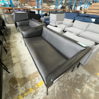 EX HIRE - BLACK PU COUCH, SOLD AS IS EX HIRE - BLACK PU COUCH, SOLD AS IS