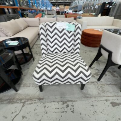 EX DISPLAY HOME -BLACK & WHITE ARMCHAIR, SOLD AS IS EX DISPLAY HOME -BLACK & WHITE ARMCHAIR, SOLD AS IS