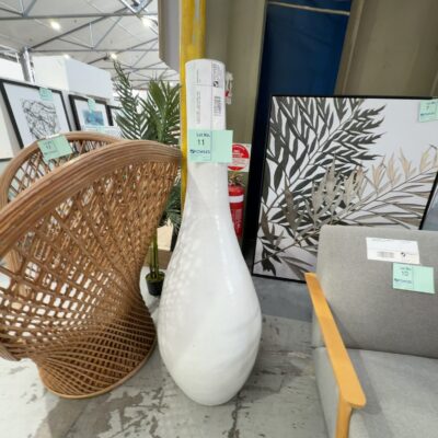 EX DISPLAY HOME - WHITE CERAMIC LARGE DECORATIVE VASE 1435MM HIGH, SOLD AS IS EX DISPLAY HOME - WHITE CERAMIC LARGE DECORATIVE VASE 1435MM HIGH, SOLD AS IS