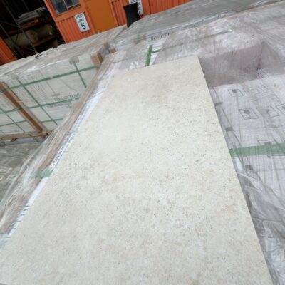PALLET OF LIMESTONE IVORY MATT TILE 300MM X 600MM CS36371 PALLET OF LIMESTONE IVORY MATT TILE 300MM X 600MM CS36371