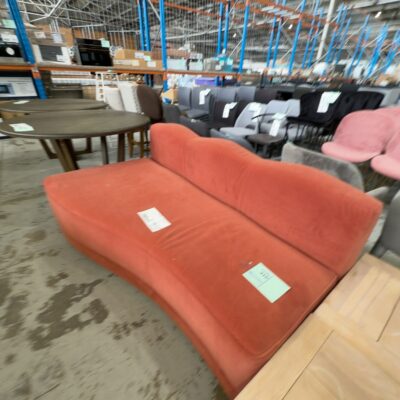 EX HIRE - RUST VELVET EVENT SEATING SOLD AS IS EX HIRE - RUST VELVET EVENT SEATING SOLD AS IS