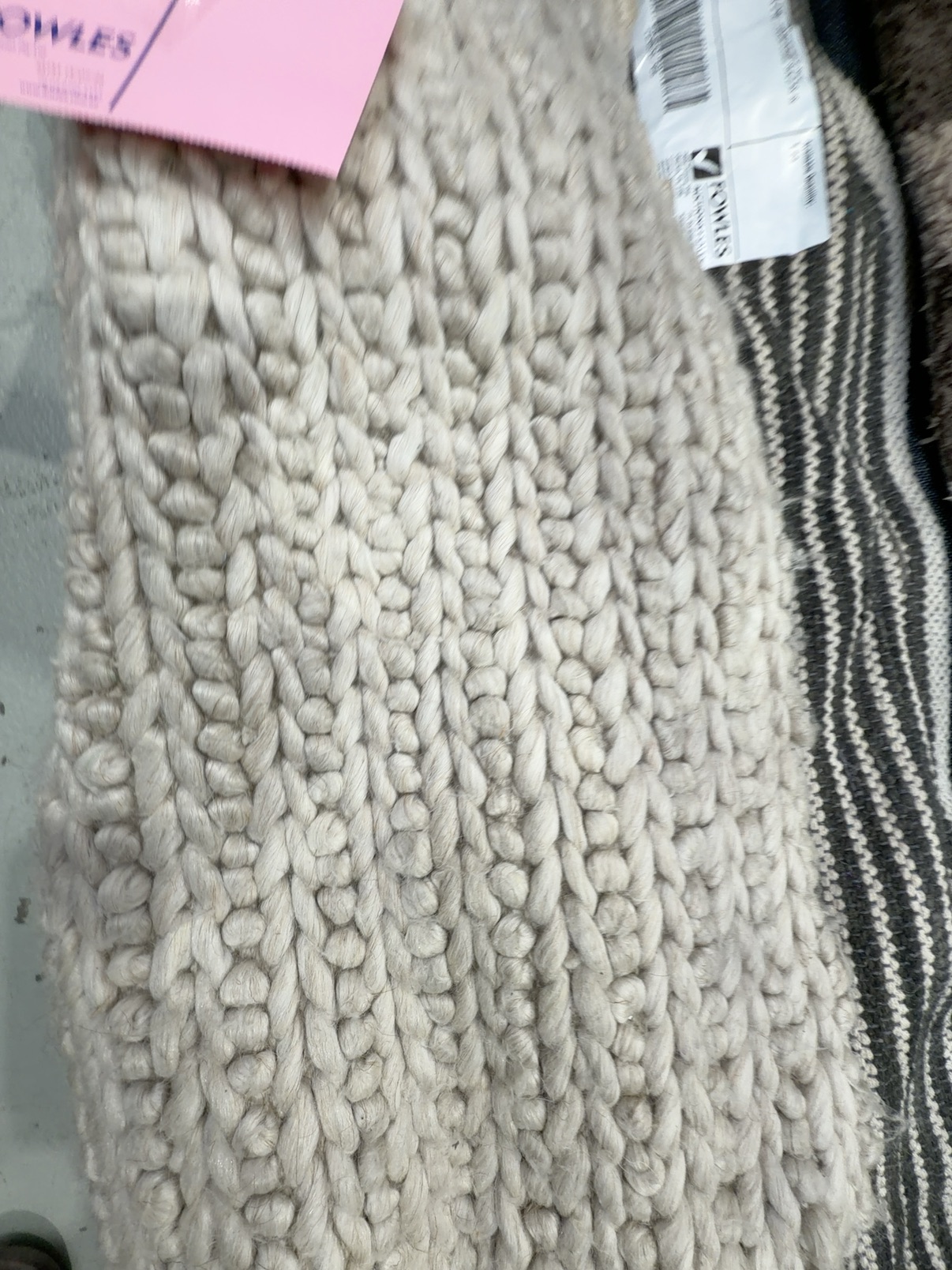 EX STAGING FURNITURE - FLOOR RUG, SOLD AS IS EX STAGING FURNITURE - FLOOR RUG, SOLD AS IS