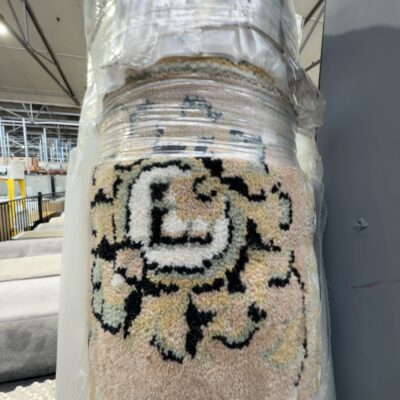 BRAND NEW PURE NZ WOOL RUG 1900MM X 2800MM RRP$999, SOLD AS IS BRAND NEW PURE NZ WOOL RUG 1900MM X 2800MM RRP$999, SOLD AS IS